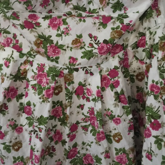 Floral Dress - Picture 3 of 6